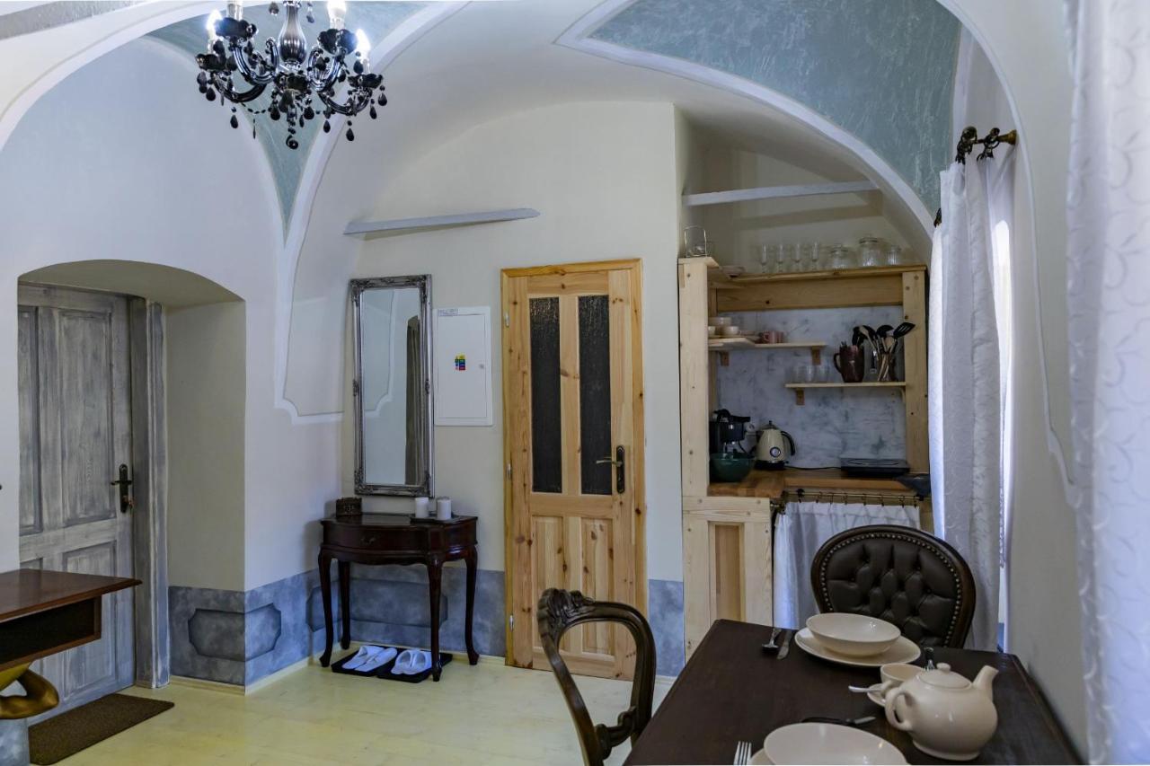 Apartman Charlotte V Dome So Studnou Na Streche Banská Štiavnica Exteriér fotografie